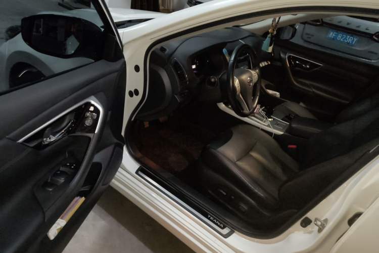 Used Nissan Teana 2016 Revised Version 2.0L XL Comfort Edition Driver Seat