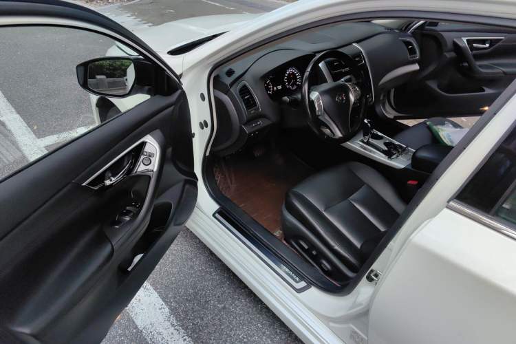 Used Nissan Teana 2016 Revised Version 2.0L XL Comfort Edition Driver Seat