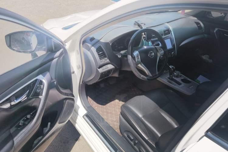 Used Nissan Teana 2016 Revised Version 2.0L XL Comfort Edition Driver Seat