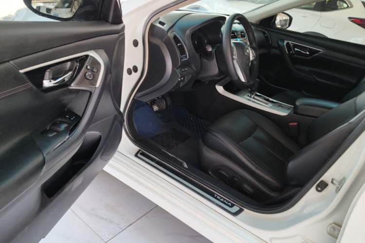 Used Nissan Teana 2016 2.0L XL Comfort Edition Driver Seat