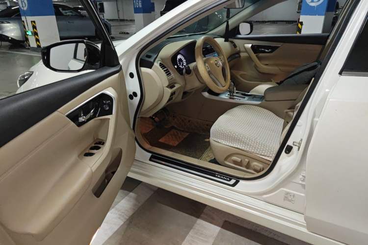 Used Nissan Teana 2016 Revised Version 2.0L XL Comfort Edition Driver Seat