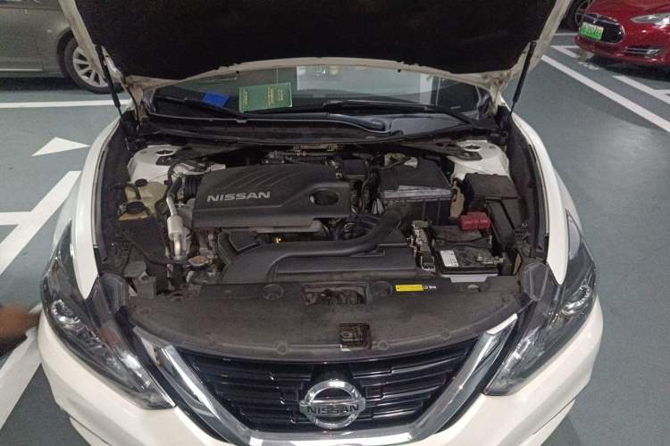 Used Nissan Teana 2016 Revised Version 2.0L XL Comfort Edition Engine Bay
