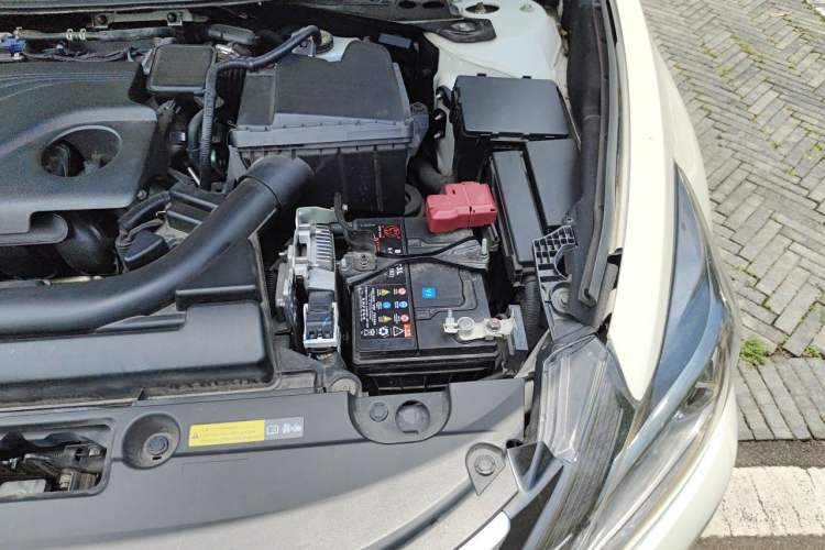 Used Nissan Teana 2016 2.0L XL-Upper Smart Edition Engine Bay Left