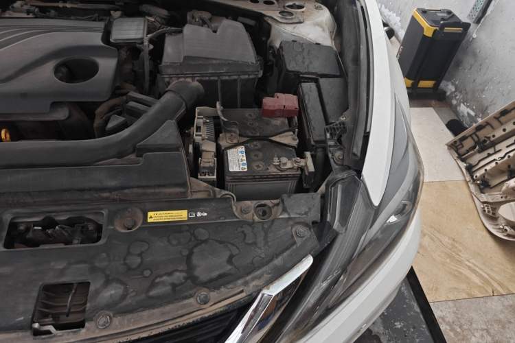Used Nissan Teana 2016 Revised Version 2.0L XL Comfort Edition Engine Bay Left