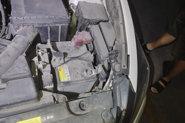 Used Nissan Teana 2016 2.0L XL Comfort Edition Engine Bay Left