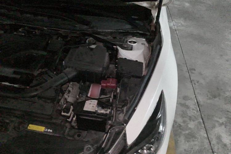Used Nissan Teana 2016 2.0L XL Comfort Edition Engine Bay Left