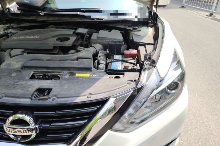Used Nissan Teana 2016 2.0L XL Comfort Edition Engine Bay Left
