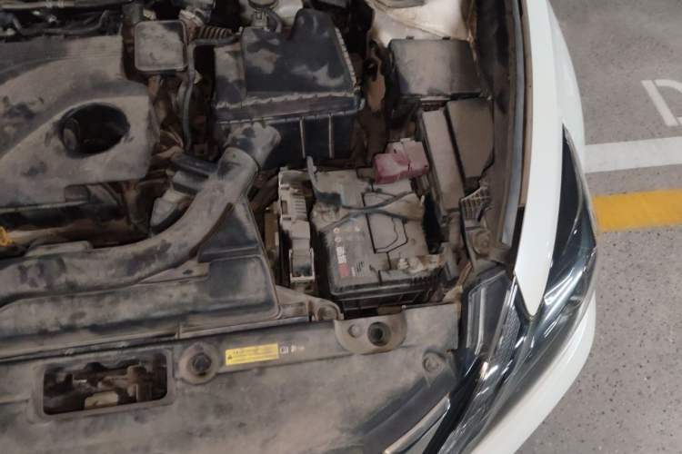 Used Nissan Teana 2016 Revised Version 2.0L XL Comfort Edition Engine Bay Left