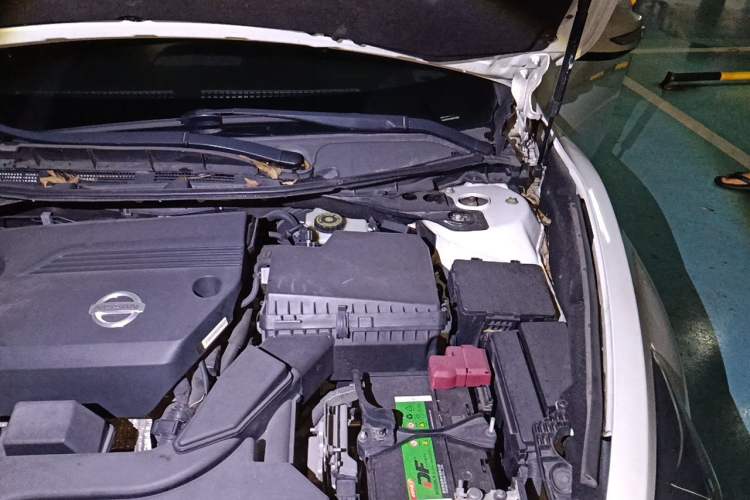 Used Nissan Teana 2016 2.5L XL Comfort Edition Engine Bay Left