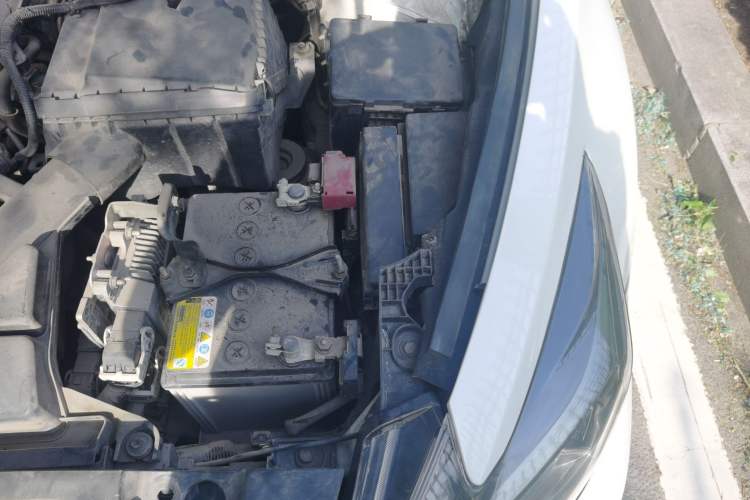 Used Nissan Teana 2016 Revised Version 2.0L XL Comfort Edition Engine Bay Left
