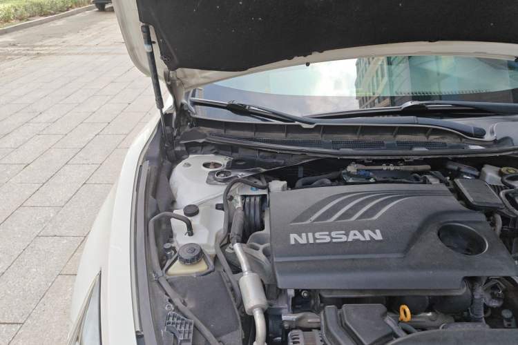 Used Nissan Teana 2016 Revised Version 2.0L XL Comfort Edition Engine Bay Right