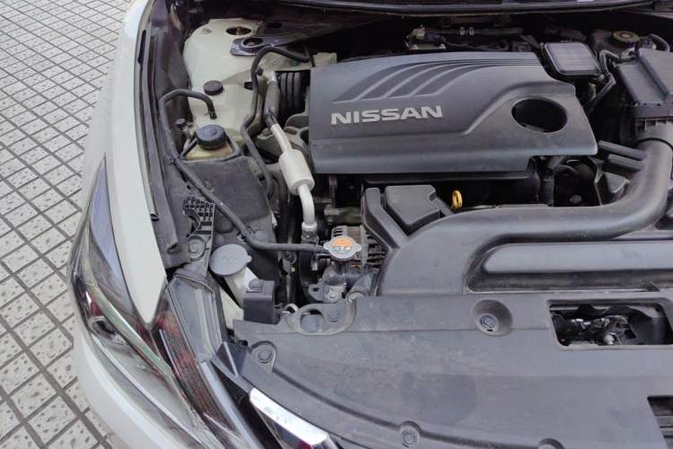 Used Nissan Teana 2016 2.0L XL Comfort Edition Engine Bay Right