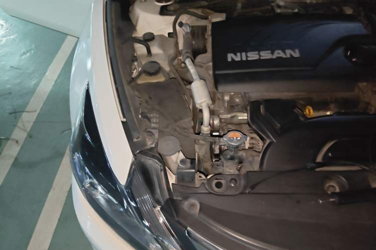 Used Nissan Teana 2016 2.0L XL Comfort Edition Engine Bay Right