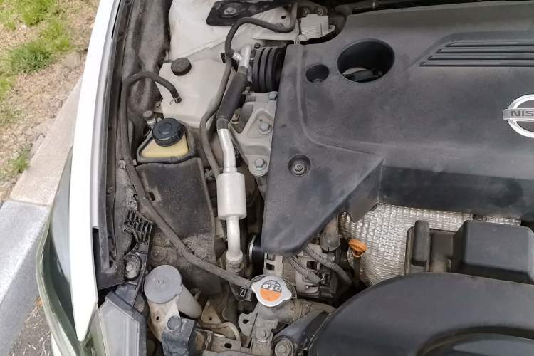 Used Nissan Teana 2016 2.5L XL-Upper Smart Enjoyment Version Engine Bay Right
