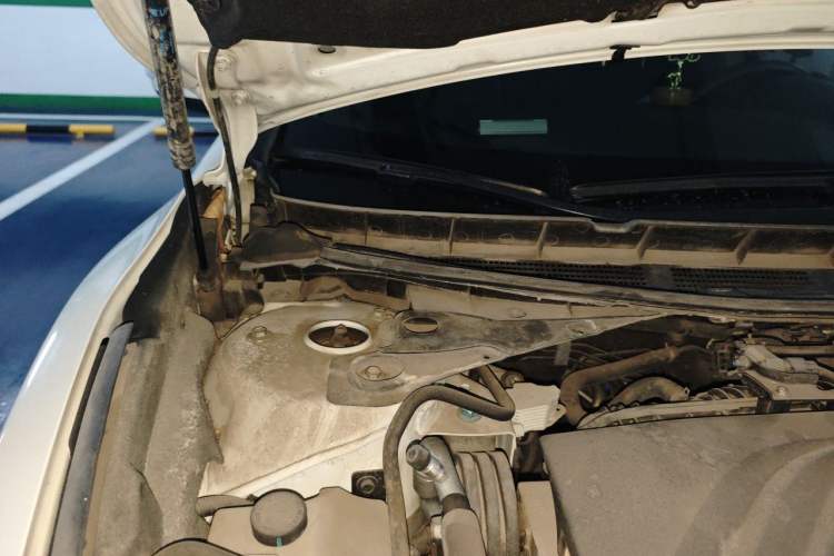 Used Nissan Teana 2016 2.0L XL-Upper Smart Edition Engine Bay Right