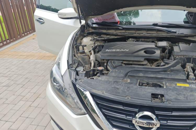Used Nissan Teana 2016 2.0L XL Comfort Edition Engine Bay Right