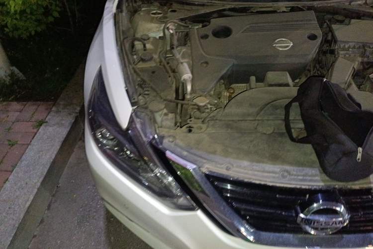 Used Nissan Teana 2016 2.5L XL Comfort Edition Engine Bay Right