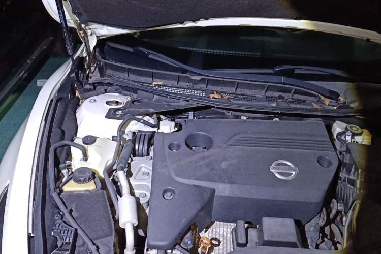 Used Nissan Teana 2016 2.5L XL Comfort Edition Engine Bay Right