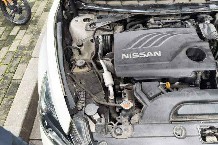 Used Nissan Teana 2016 2.0L XL Comfort Edition Engine Bay Right