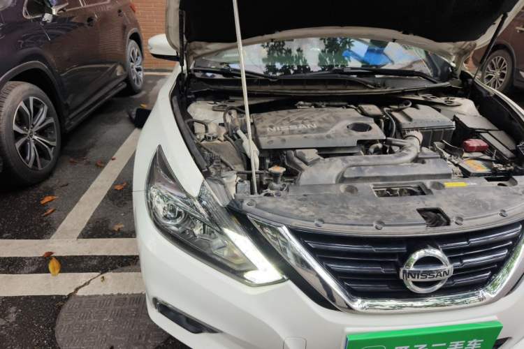 Used Nissan Teana 2016 Revised Version 2.0L XL Comfort Edition Engine Bay Right