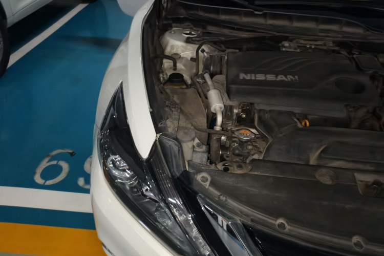 Used Nissan Teana 2016 2.0L XL Comfort Edition Engine Bay Right
