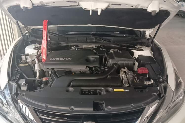 Used Nissan Teana 2016 2.0L XL-Upper Smart Edition Engine Bay