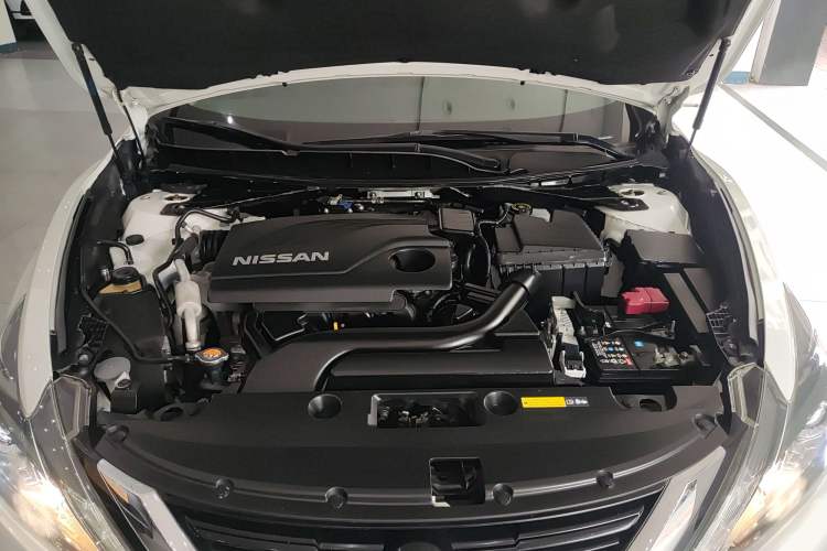 Used Nissan Teana 2016 Revised Version 2.0L XL Comfort Edition Engine Bay