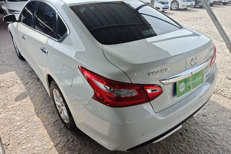 Used Nissan Teana 2016 2.0L XL Comfort Edition Exterior 2