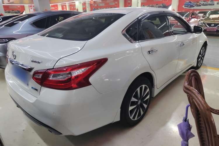 Used Nissan Teana 2016 2.5L XL-UpperNAVI Tech Prestige Edition Exterior 3