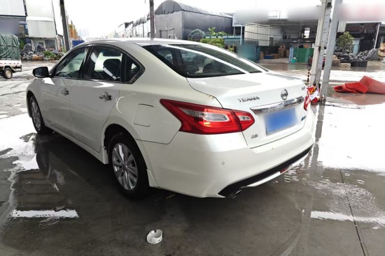 Used Nissan Teana 2016 2.5L XL Comfort Edition Exterior 4