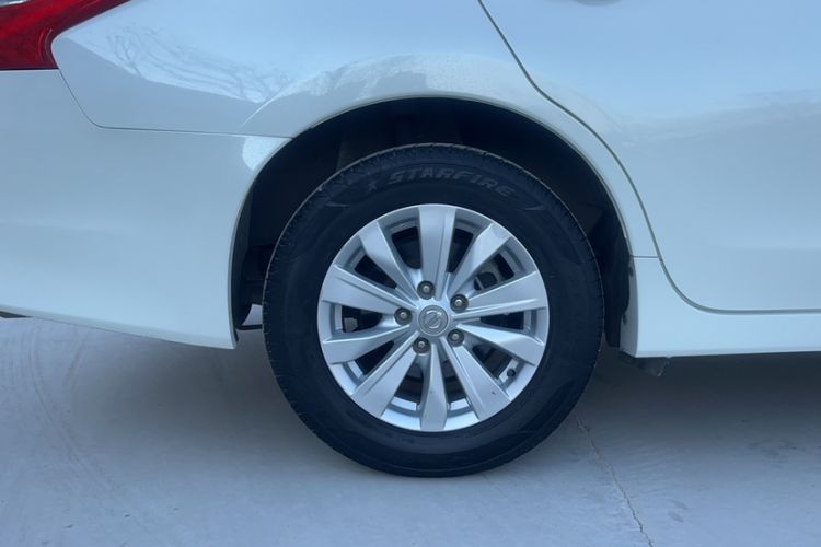 Used Nissan Teana 2016 Revised Version 2.0L XL Comfort Edition Exterior 5