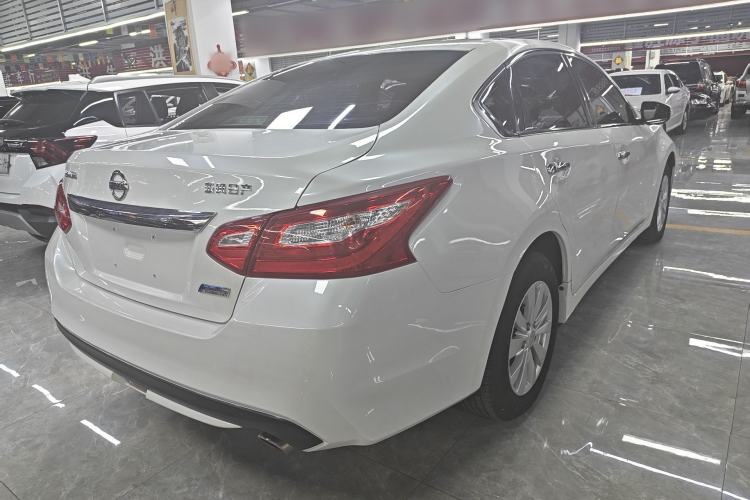 Used Nissan Teana 2016 Revised Version 2.0L XL Comfort Edition Exterior 5