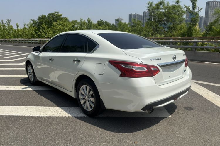 Used Nissan Teana 2016 Revised Version 2.0L XL Comfort Edition Exterior 6