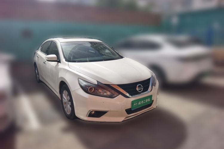 Used Nissan Teana 2016 Revised Version 2.0L XL Comfort Edition Front Right 45 Deg