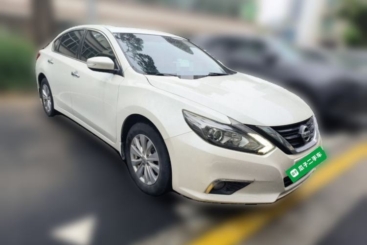 Used Nissan Teana 2016 Revised Version 2.0L XL Comfort Edition Front Right 45 Deg