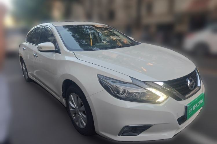 Used Nissan Teana 2016 Revised Version 2.0L XL Comfort Edition Front Right 45 Deg