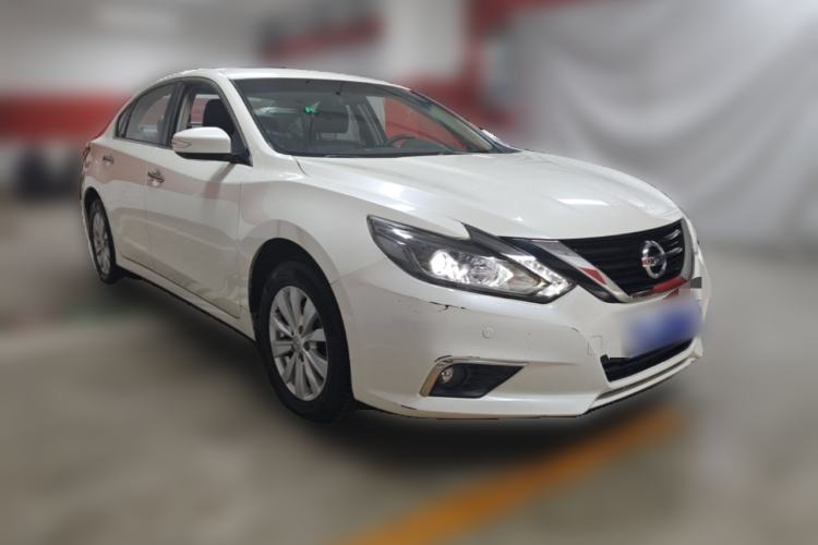 Used Nissan Teana 2016 Revised Version 2.0L XL Comfort Edition Front Right 45 Deg