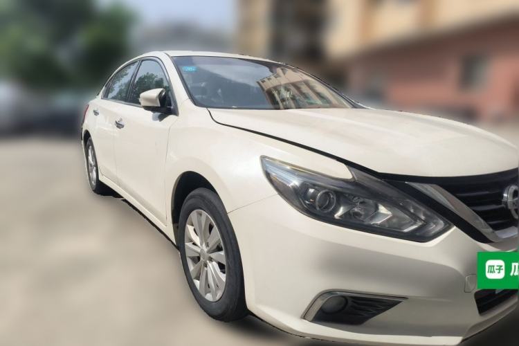 Used Nissan Teana 2016 Revised Version 2.0L XL Comfort Edition Front Right 45 Deg
