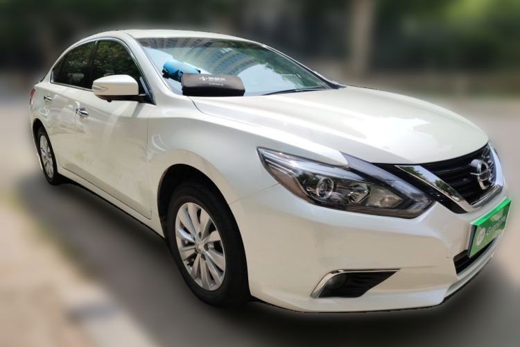 Used Nissan Teana 2016 2.0L XL Comfort Edition Front Right 45 Deg
