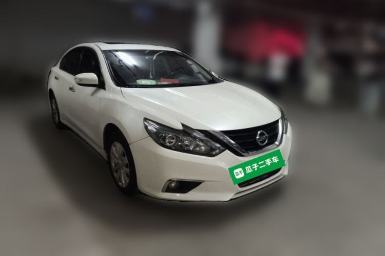 Used Nissan Teana 2016 Revised Version 2.0L XL Comfort Edition Front Right 45 Deg