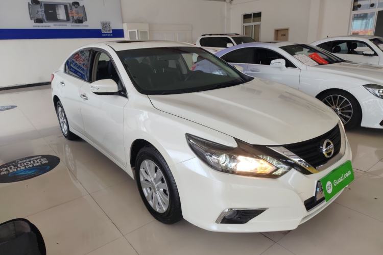 Used Nissan Teana 2016 Revised Version 2.0L XL Comfort Edition Front Right 45 Deg