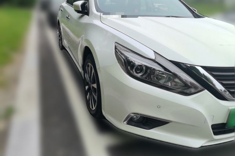Used Nissan Teana 2016 2.5L XL-Upper Smart Enjoyment Version Front Right 45 Deg