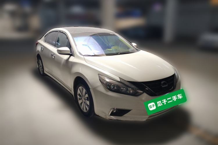 Used Nissan Teana 2016 Revised Version 2.0L XL Comfort Edition Front Right 45 Deg