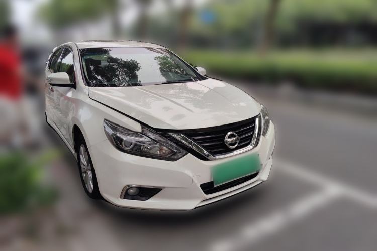 Used Nissan Teana 2016 Revised Version 2.0L XL Comfort Edition Front Right 45 Deg