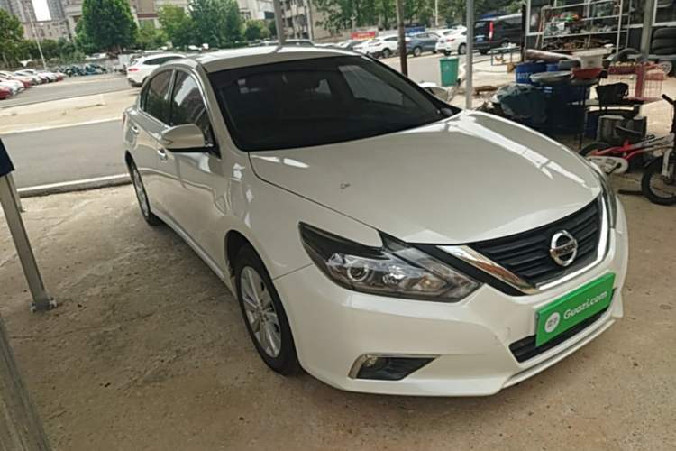 Used Nissan Teana 2016 Revised Version 2.0L XL Comfort Edition Front Right 45 Deg
