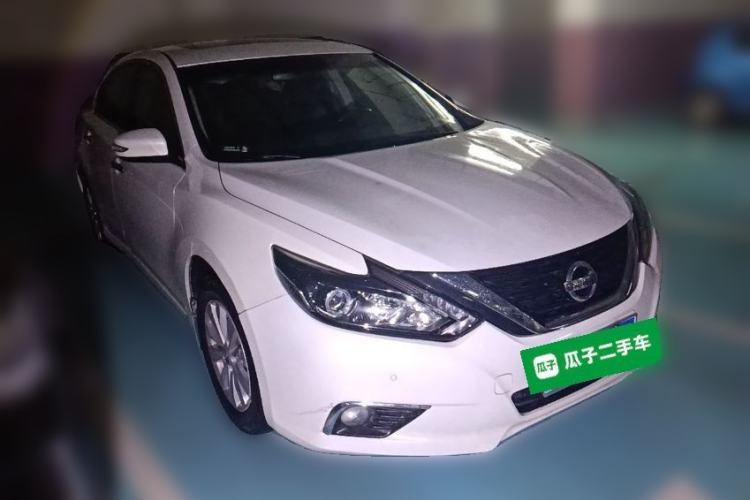 Used Nissan Teana 2016 2.5L XL Comfort Edition Front Right 45 Deg