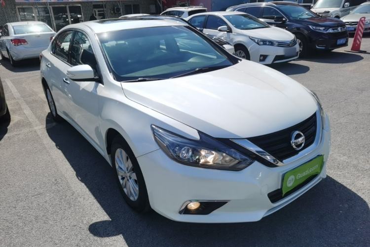 Used Nissan Teana 2016 Revised Version 2.0L XL Comfort Edition Front Right 45 Deg