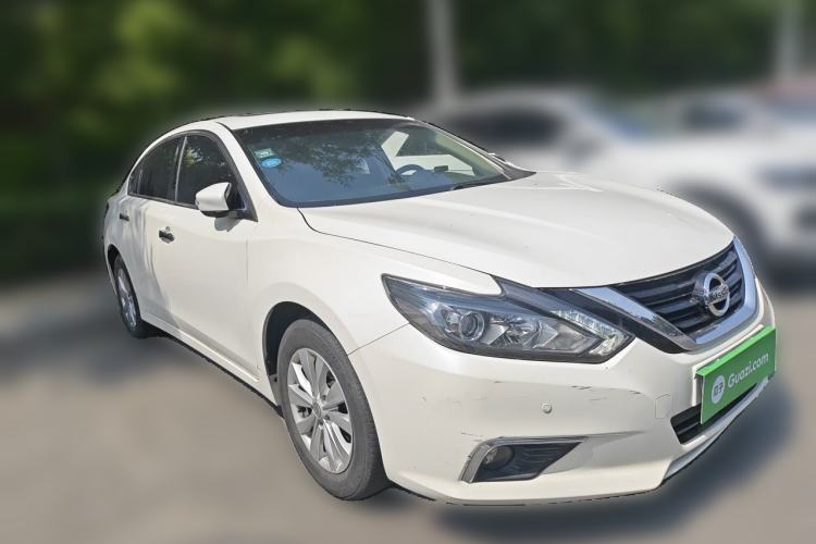 Used Nissan Teana 2016 Revised Version 2.0L XL Comfort Edition Front Right 45 Deg