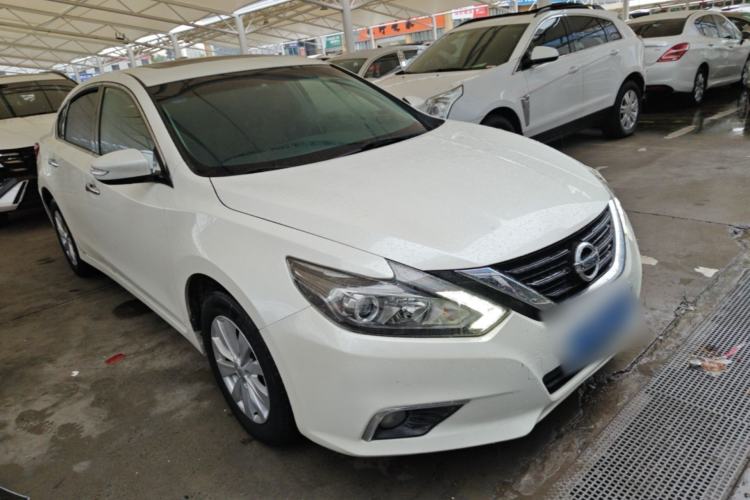 Used Nissan Teana 2016 Revised Version 2.0L XL Comfort Edition Front Right 45 Deg