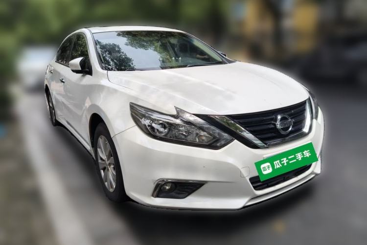 Used Nissan Teana 2016 2.0L XL Comfort Edition Front Right 45 Deg